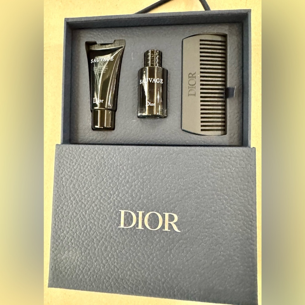 Dior Men's Grooming Set